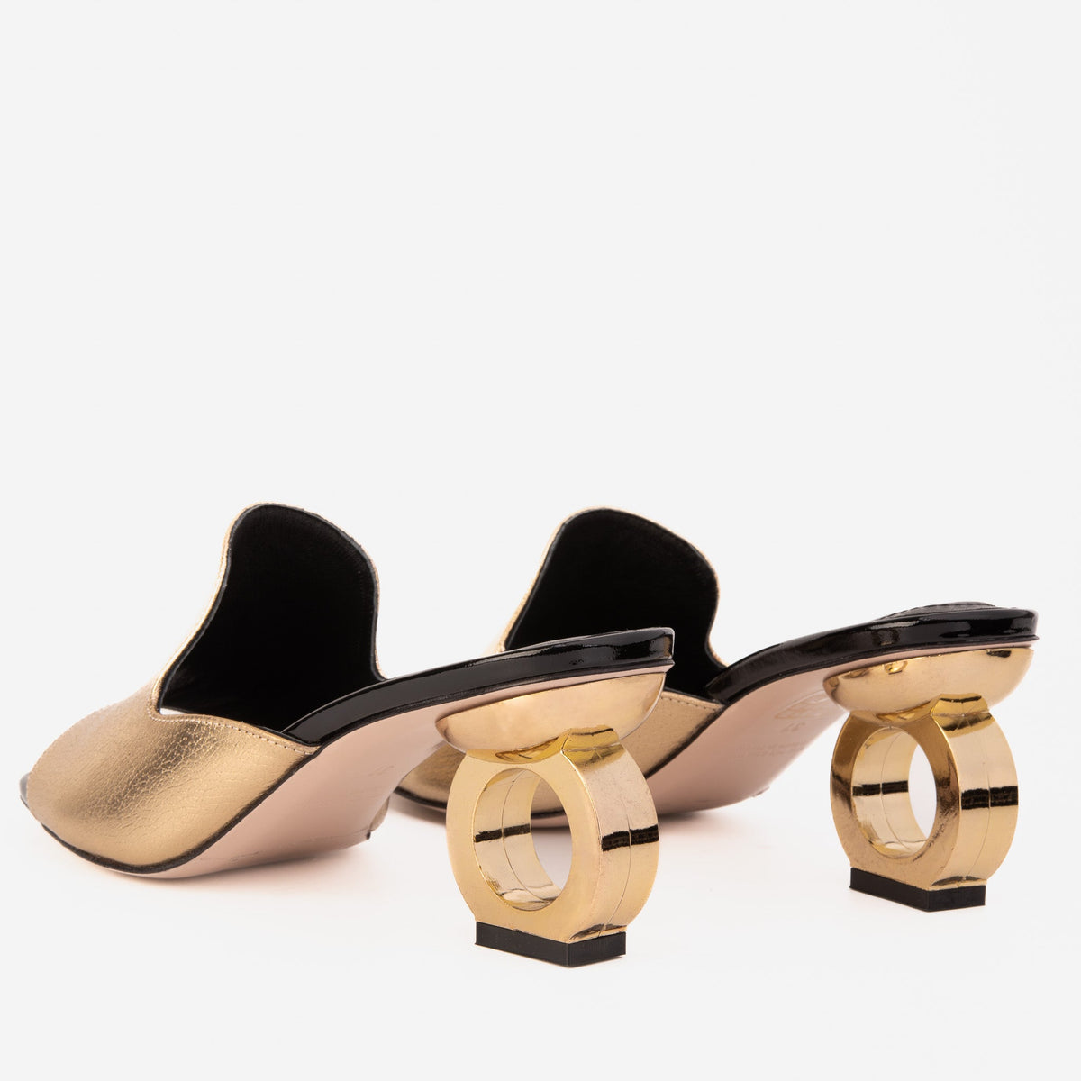 Vinci Leather The Tory Gold Leather Women Sandal – product view 2