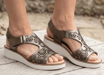 Eric Michael Trudy Geometric Leather Womens Sandal