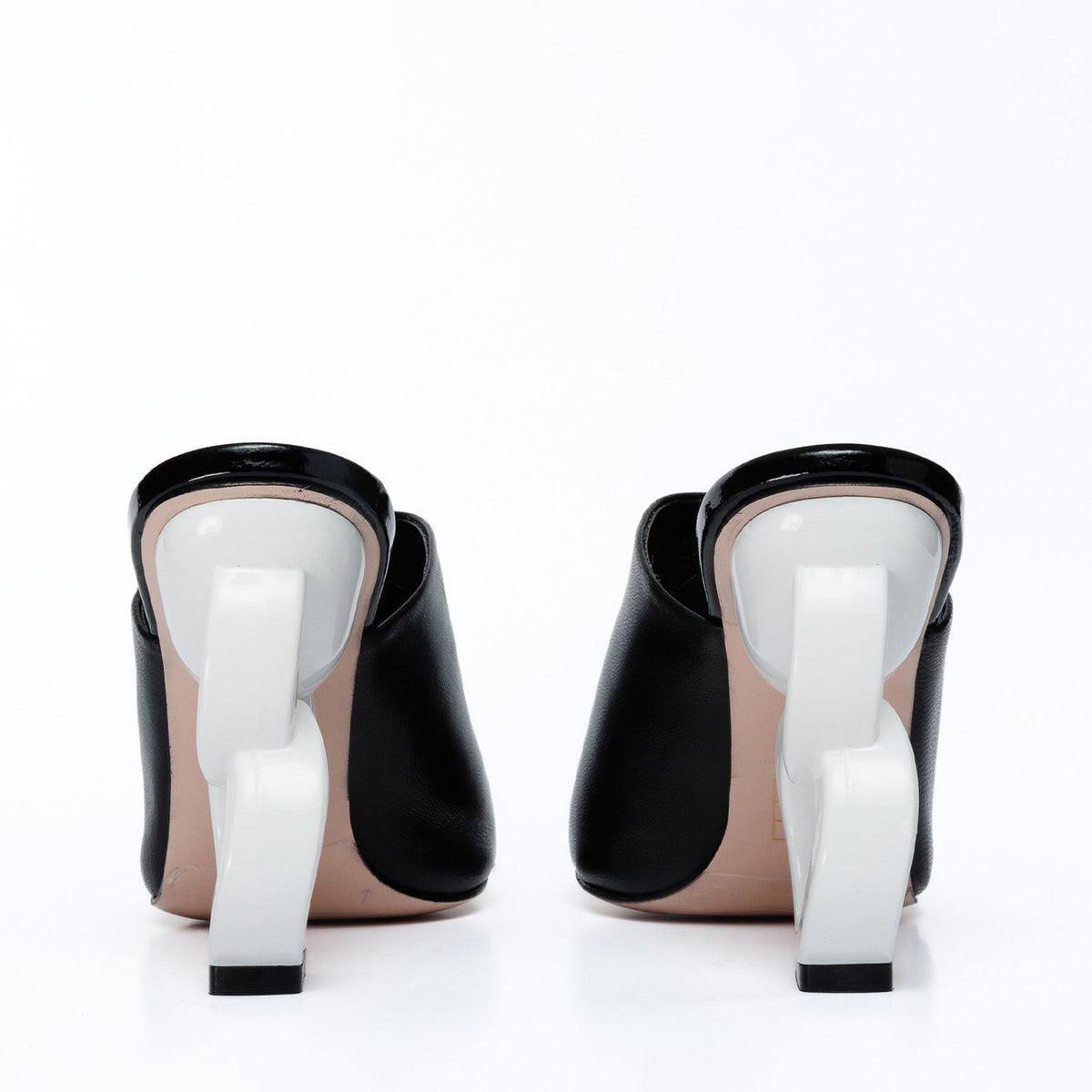 Vinci Leather The Cymmer Black Leather Women Sandal – product view 3