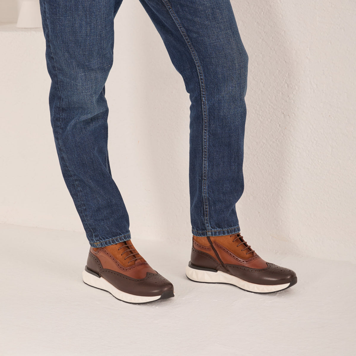 Vinci Leather The Regent Brown Leather Wingtip Brogue Men Casual Boot – product view 11