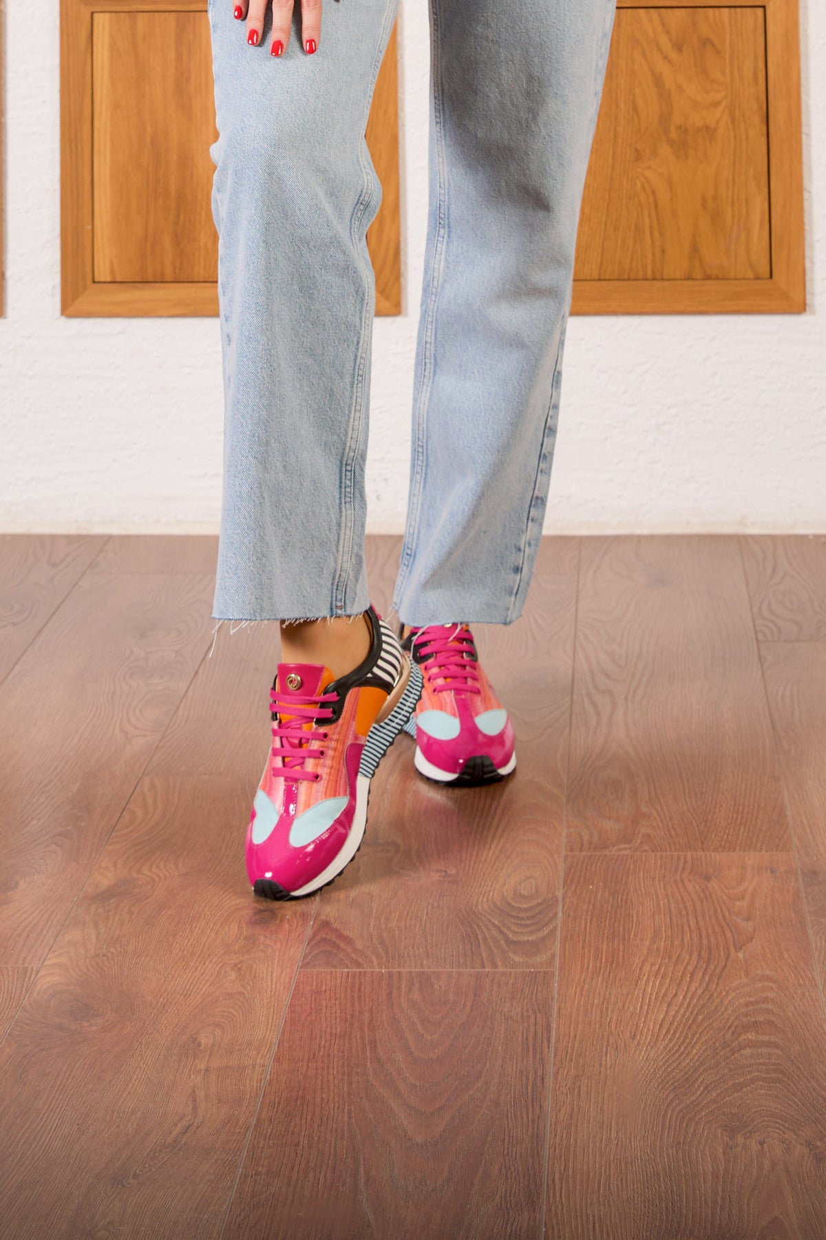 Vinci Leather Santa Amaro Multi Color Fuchsia Women Sneaker – product view 9