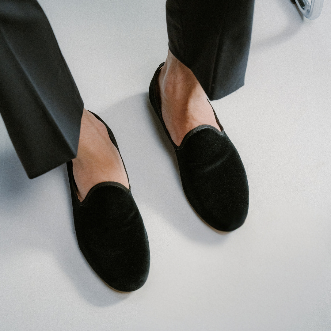 Del Toro Shoes Men's Black Velvet Slipper II