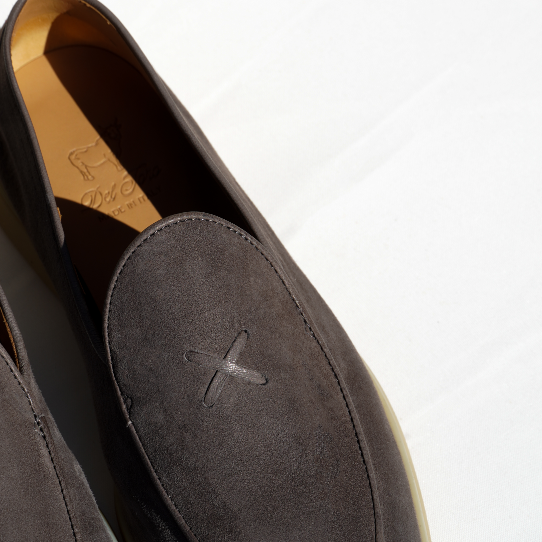 Del Toro Shoes Men's Chocolate Suede Viaggio Loafer