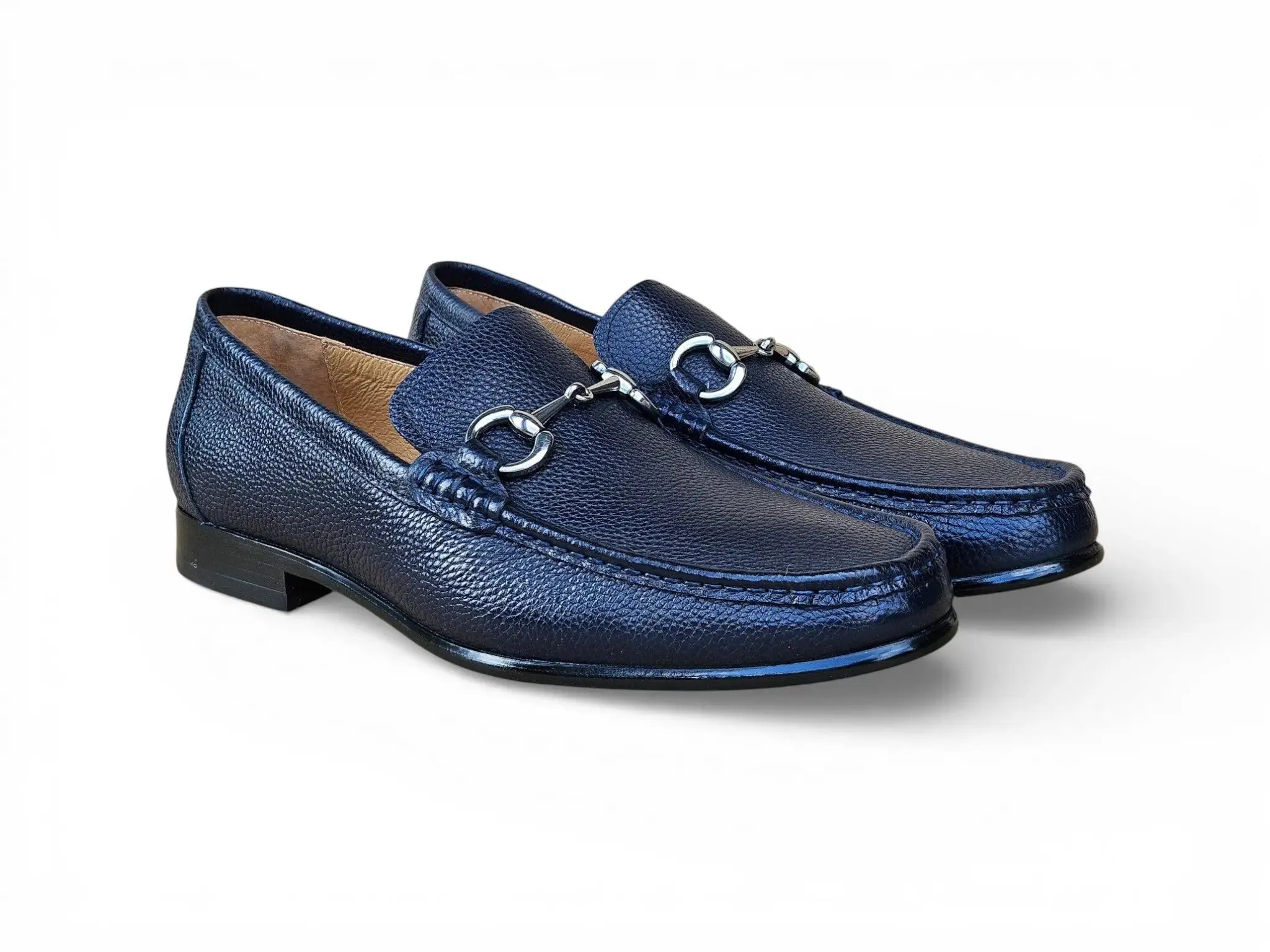 Carrucci Shoes Victor Horsebit Loafer Pebble Grain Leather KL201 01 detail view