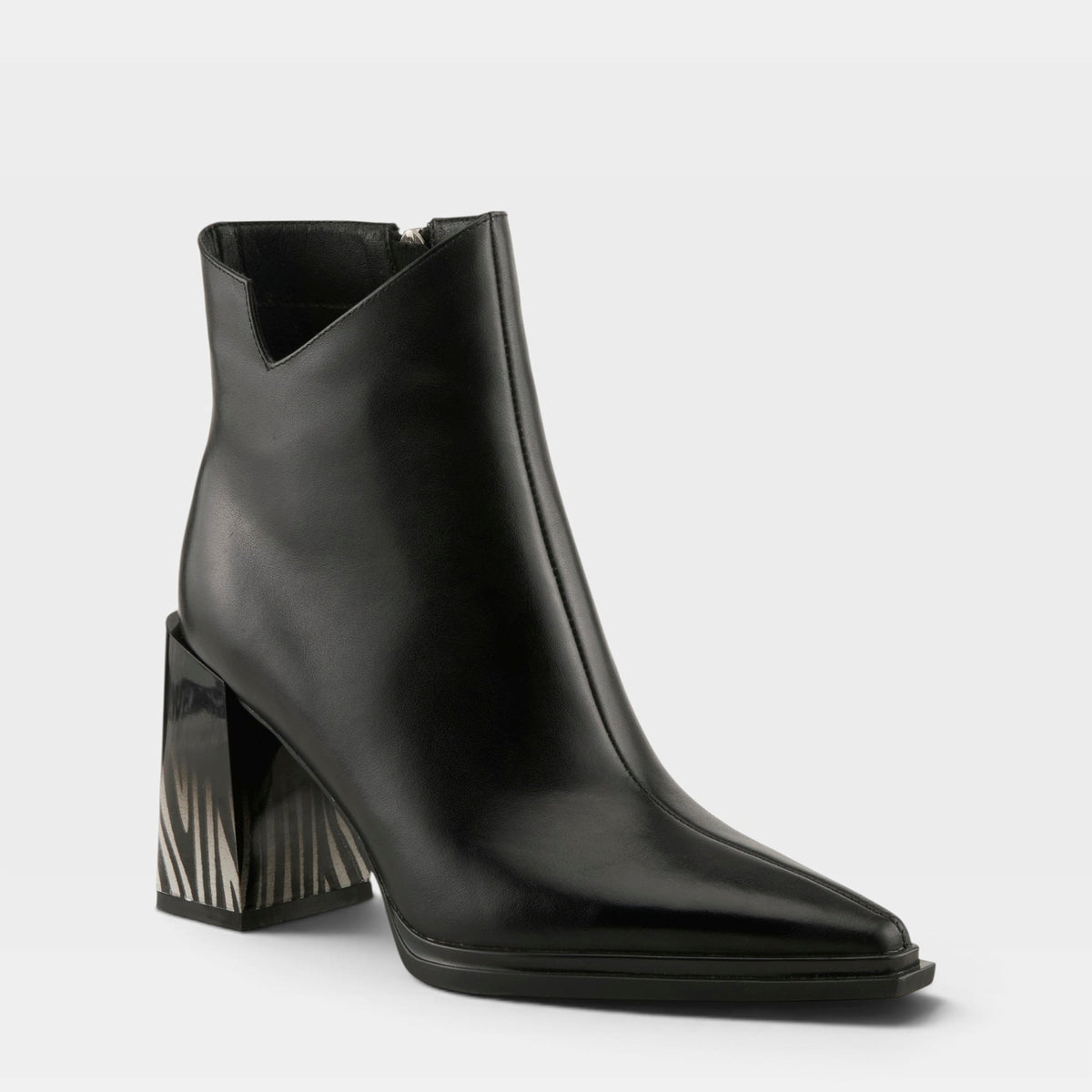 Azura Wanderer Boots — product view 8