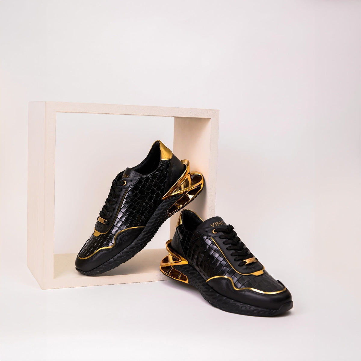 Vinci Leather The Bellagio Black & Gold Leather Men Sneaker – product view 2