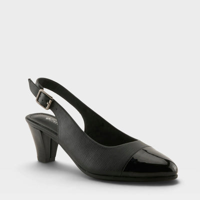 Patrizia Yancy Women's Dress Shoes — product view 1