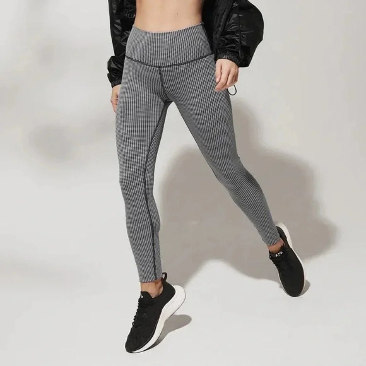 Alo Yoga Micro Houndstooth High-Waist Womens Leggings — White/Black