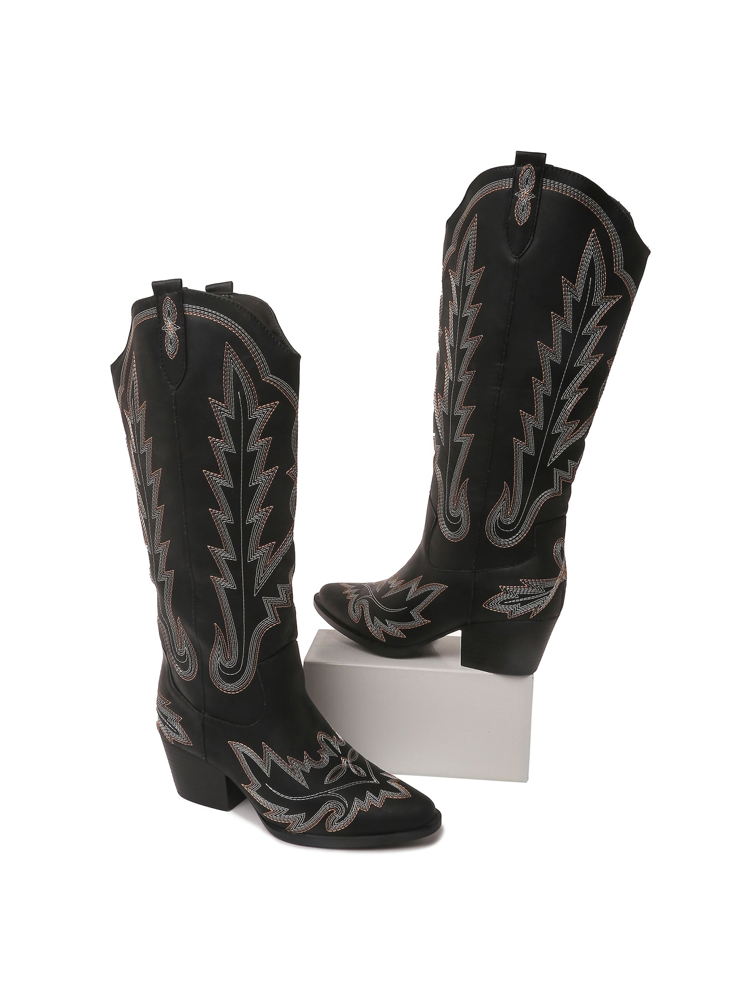 Alma | Black