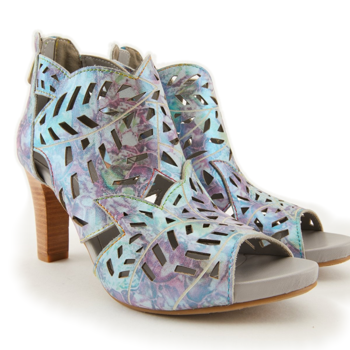 L'Artiste Amora cutout sandals in Blue Multi, close front three-quarter pair view