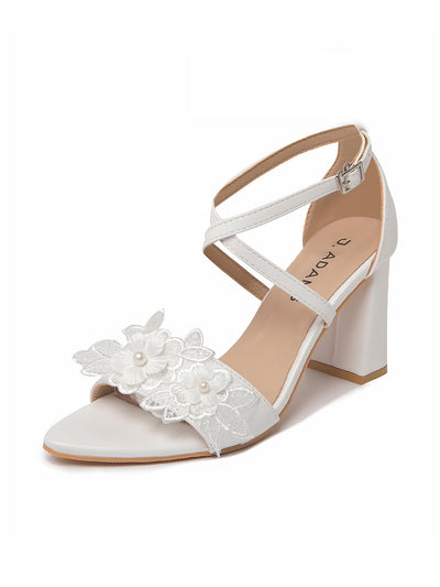 Anna | White