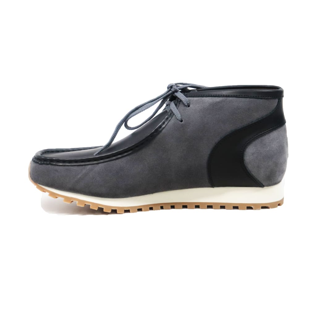British Walkers New Castle GT – Gray & Black Suede Men’s Chukka Boot ModernSole TwoTone Craft with Signature GT Style