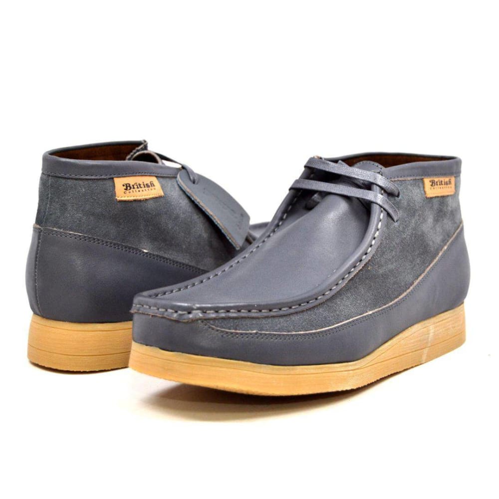 British Walkers New Castle Men's Classic Moc Toe Leather and Suede Chukka Boots