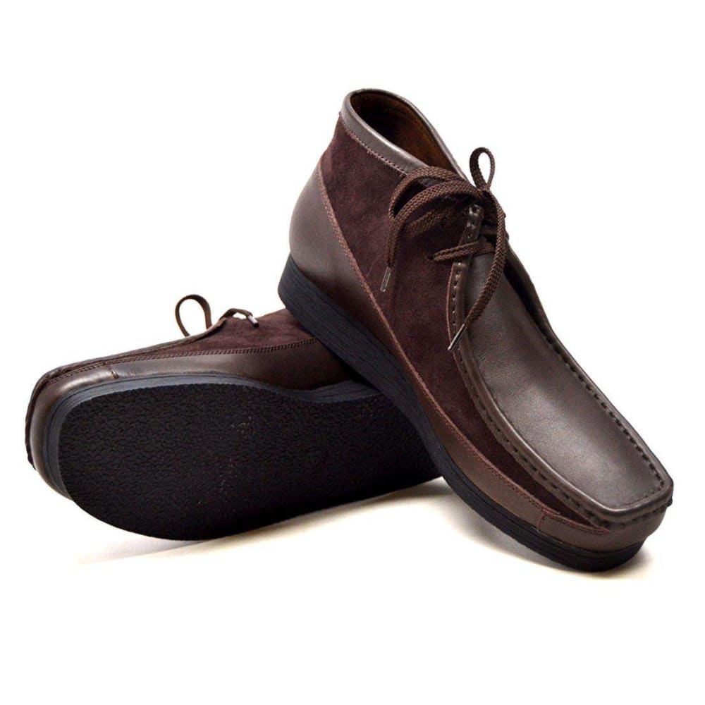 British Walkers New Castle Men's Classic Moc Toe Leather and Suede Chukka Boots