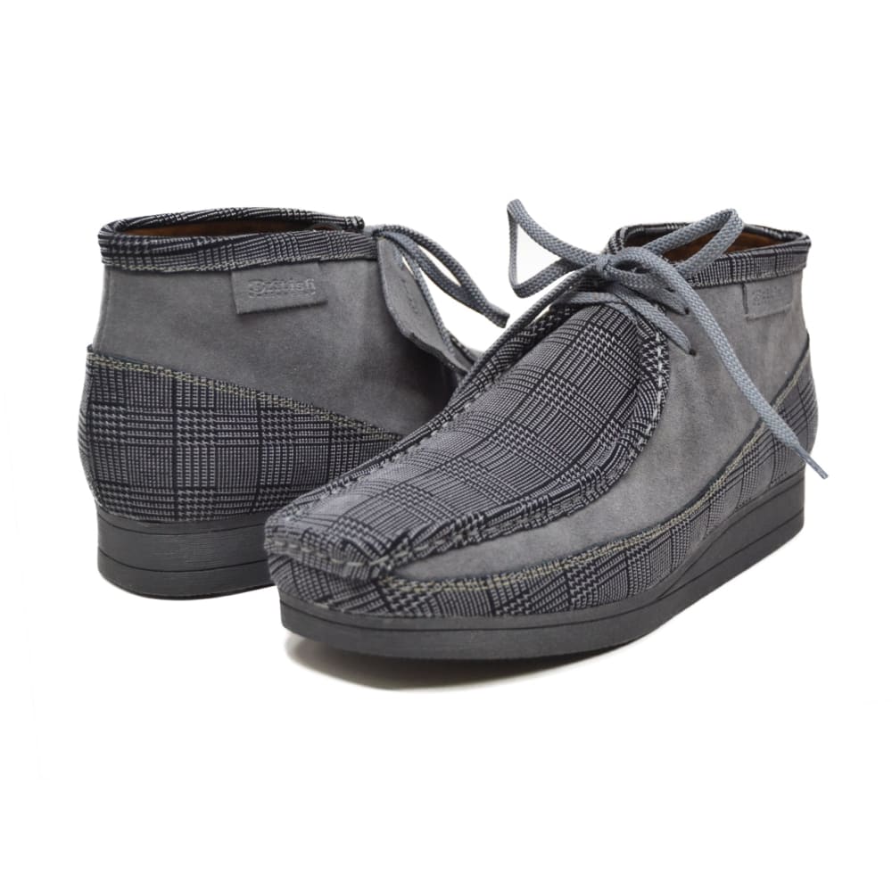 British Walkers New Castle Men's Multicolor Plaid Leather and Suede Chukka Boots