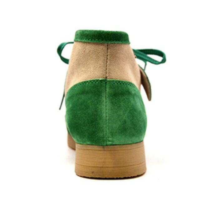 British Walkers New Castle Men's Two Tone Suede Moc Toe Chukka Boot