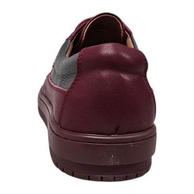 British Walkers Westminster 2 men's burgundy and gray sneakers, heel view
