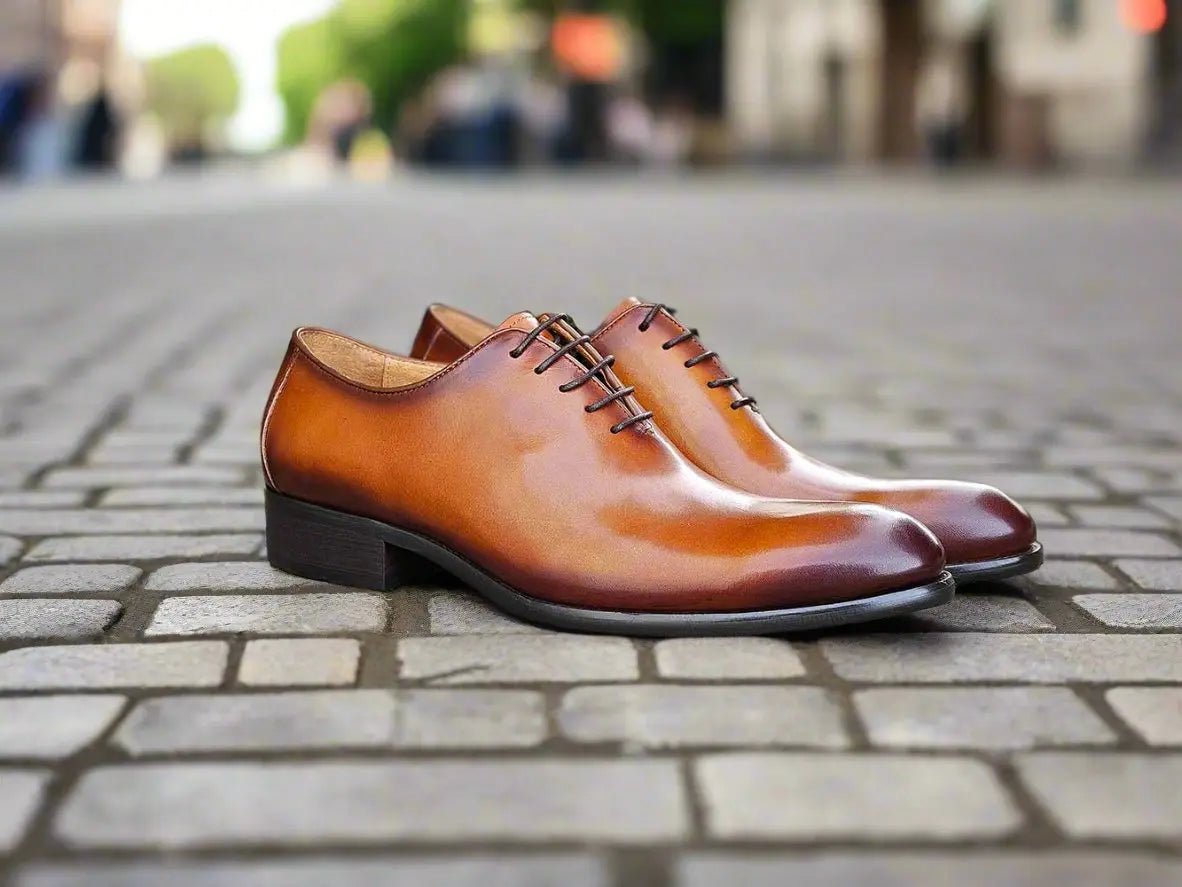 Carrucci Shoes Calfskin Whole Cut Lace Up Oxford Leather KS50512