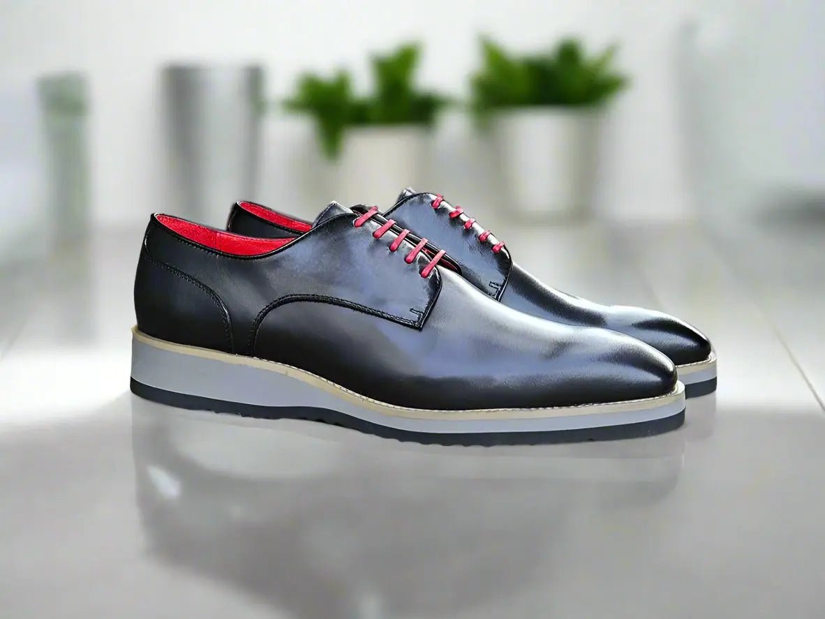 Carrucci Shoes Burnished Lace up Leather Derby Men's Leather KS51526