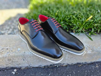 Carrucci Shoes Burnished Lace up Leather Derby Men's Leather KS51526