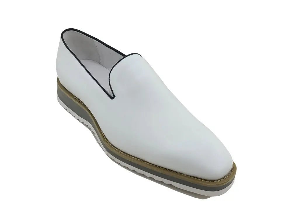 Carrucci Shoes Burnished Wholecut Loafer Leather KS51503