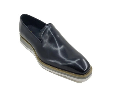 Carrucci Shoes Burnished Wholecut Loafer Leather KS51503