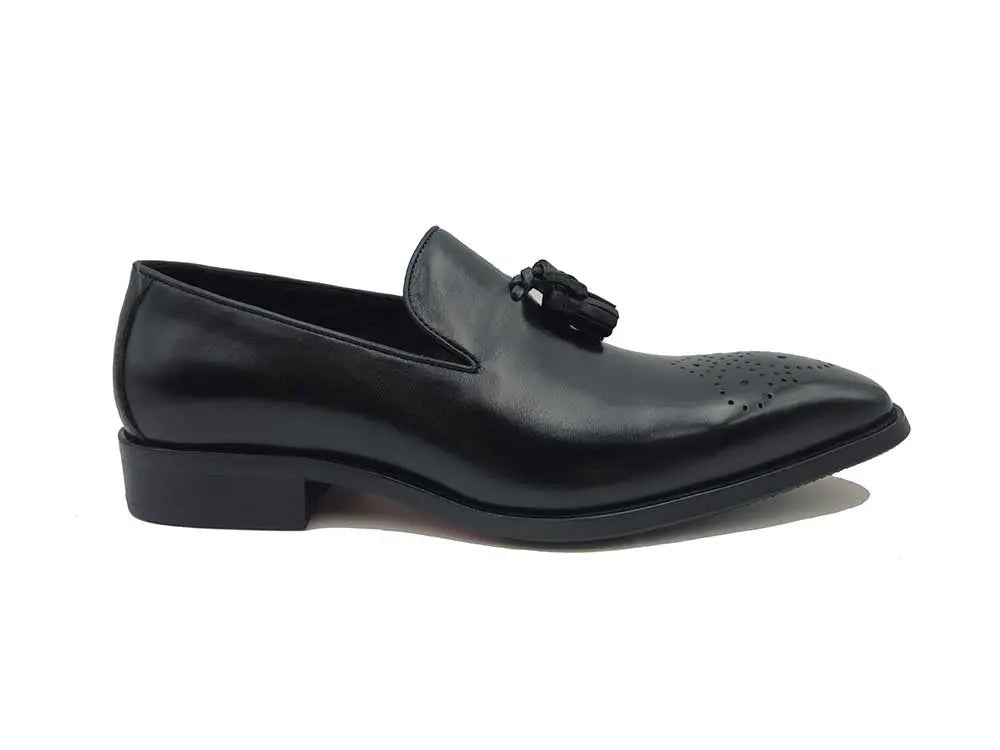 Carrucci Shoes Burnished Wholecut Tassel Loafer Leather KS50347