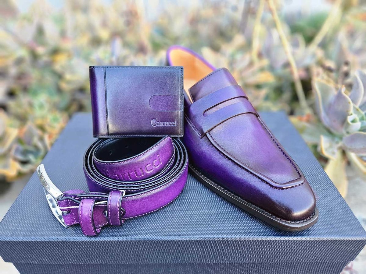 Carrucci Shoes Money Clip Bifold Wallet Calfskin Leather KC30001