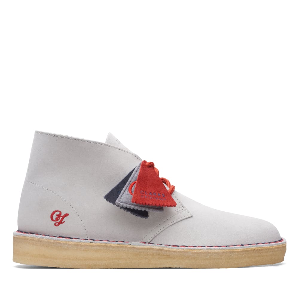 Clarks Originals Originals Desert Boot VCY Men’s Shoes – Gray and Red Suede – Style 26166525 – Retro Desert Icon