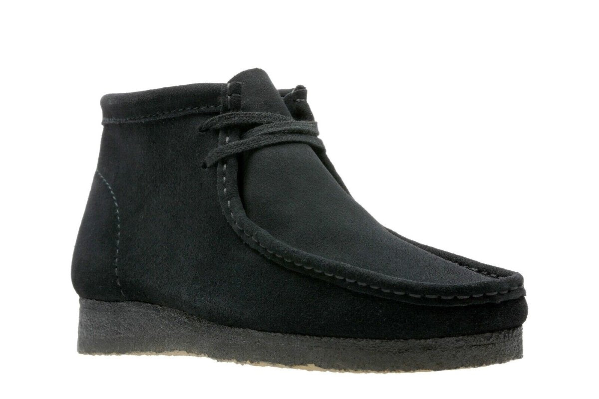 Clarks Originals Originals Wallabee Boot Men’s Shoes – Black Suede – Style 26155517 – Timeless Everyday Icon