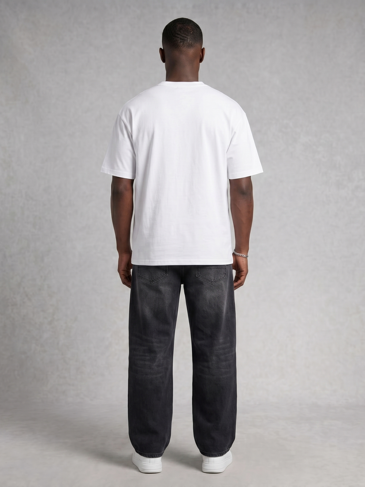 Apollo Moda  Club Gold Collegiate Oversized Tee – product view 4