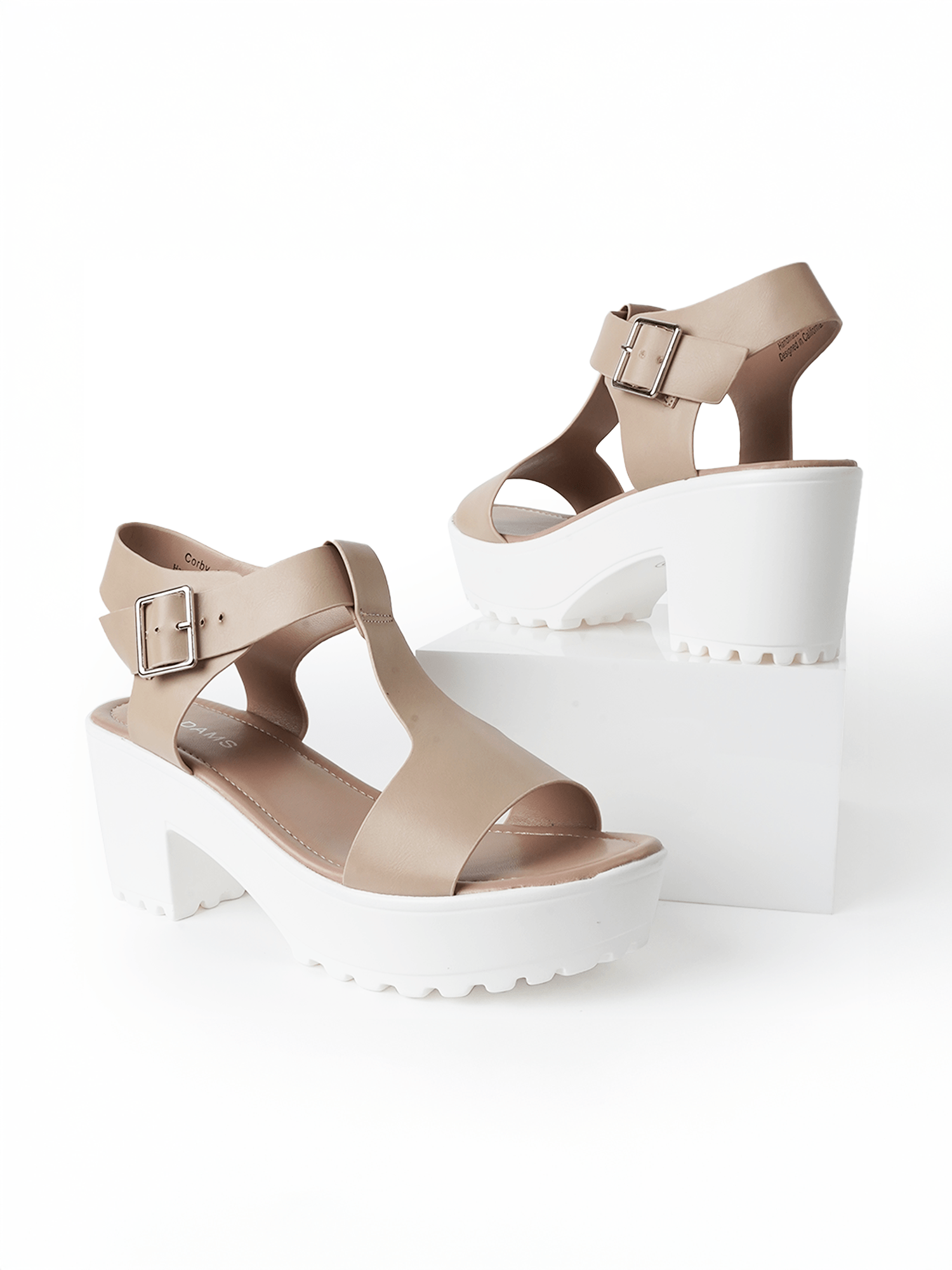 Corby | Nude