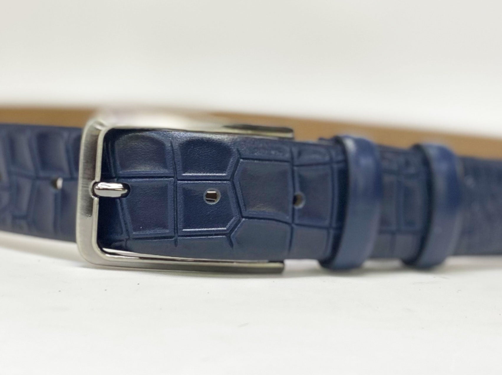 C&E Fashions  Maurice Crocodile Leather Belt - Navy