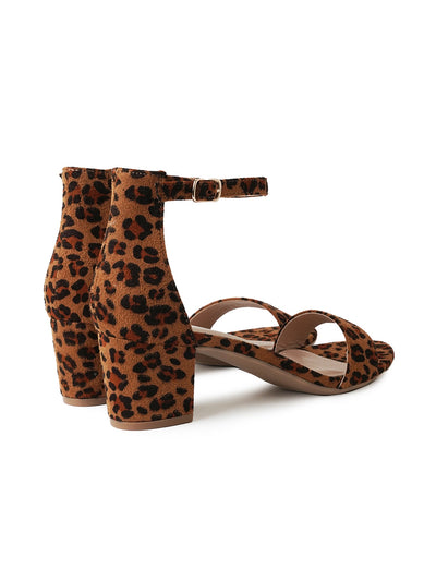 Daisy | Leopard