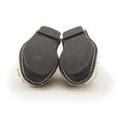 L'Artiste Dezi Natural flats, pair, outsole view