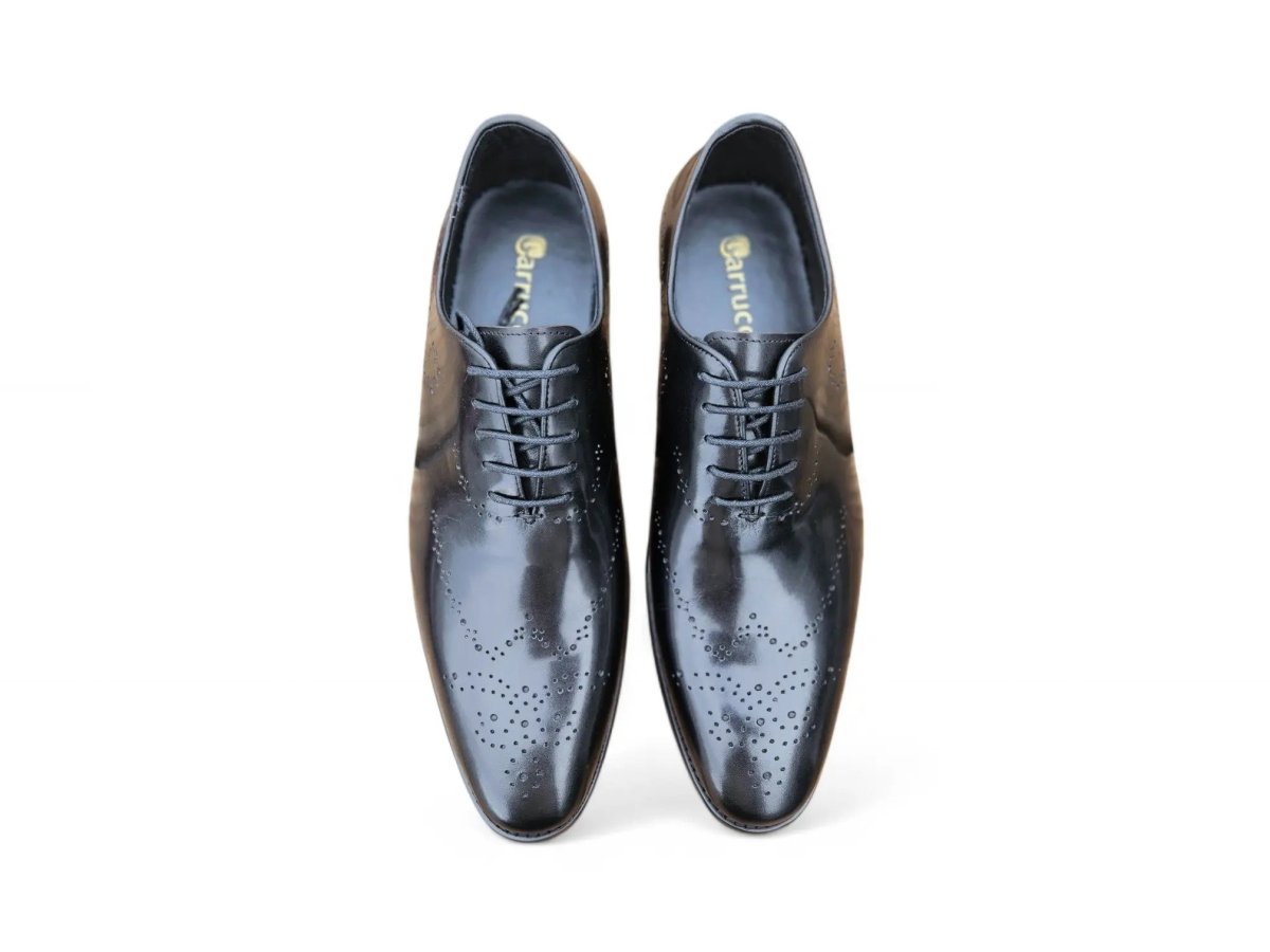 Carrucci Shoes Elegant Classic Whole Cut Oxford Medallions KS886731