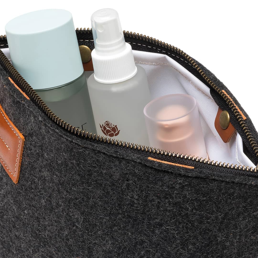 Felt and Leather Travel Kit – product view 6