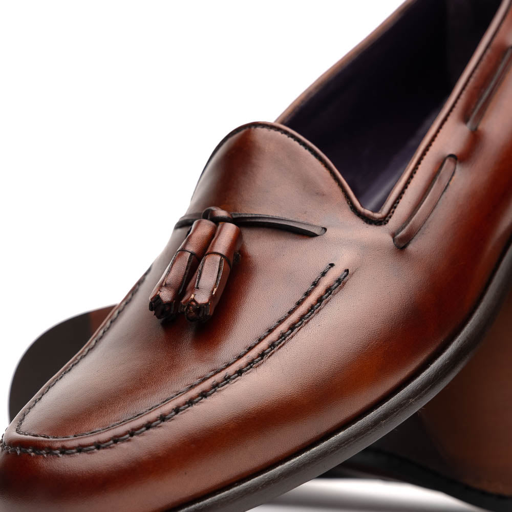 Zelli Italia 15-586-CGN FRANCO Italian Calfskin Tassel Loafer Cognac Angled View
