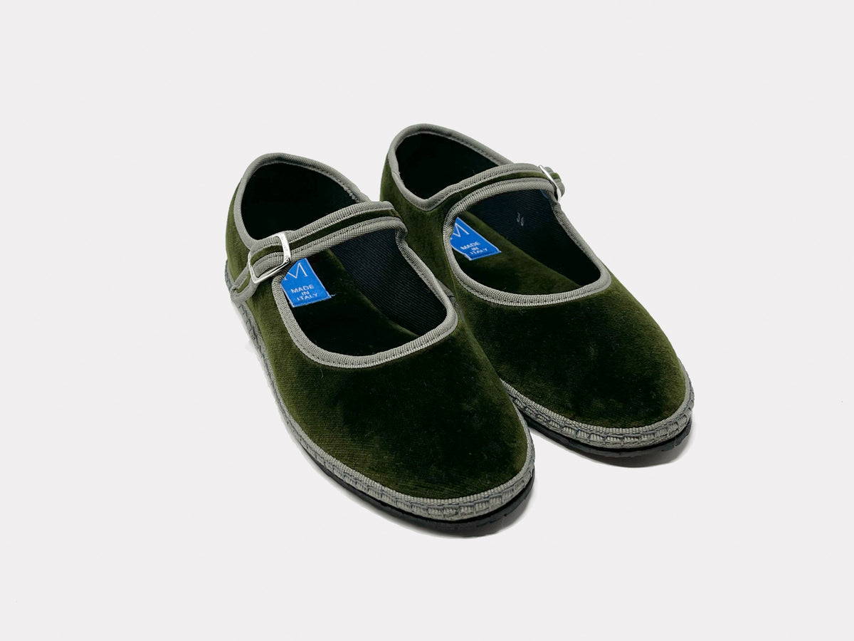 SantM  Mary Jane Furlane Forest Green – front view