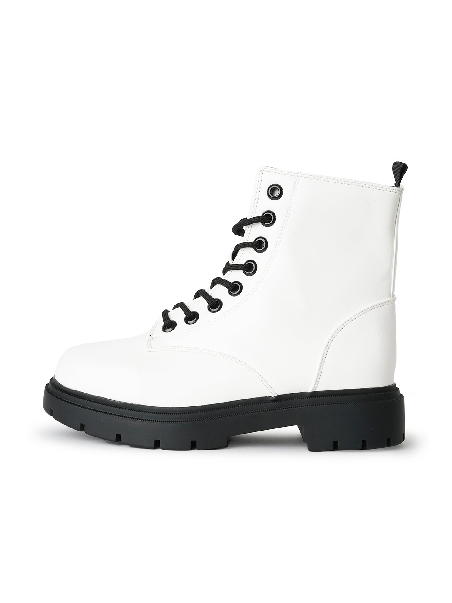 Harley | White
