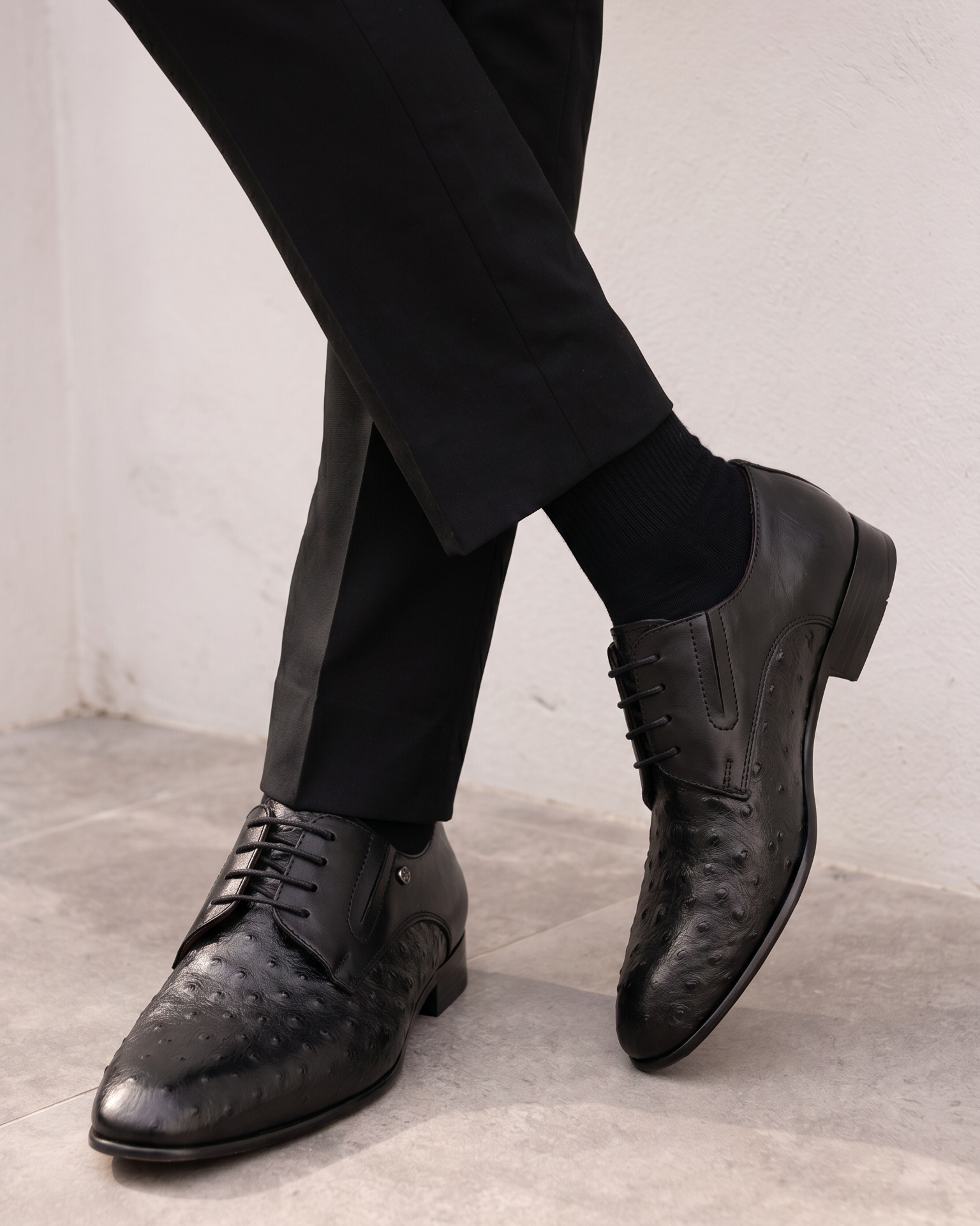 The Porto Alegre Black Leather Derby Men Shoe