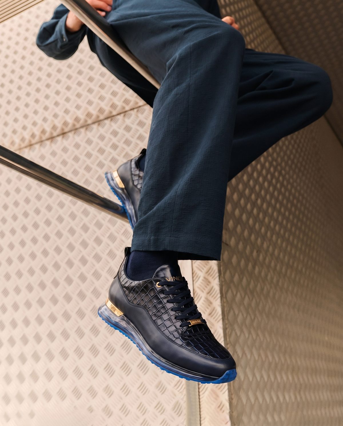 Vinci Leather The Marseille Navy Blue Leather Men Sneaker – product view 23