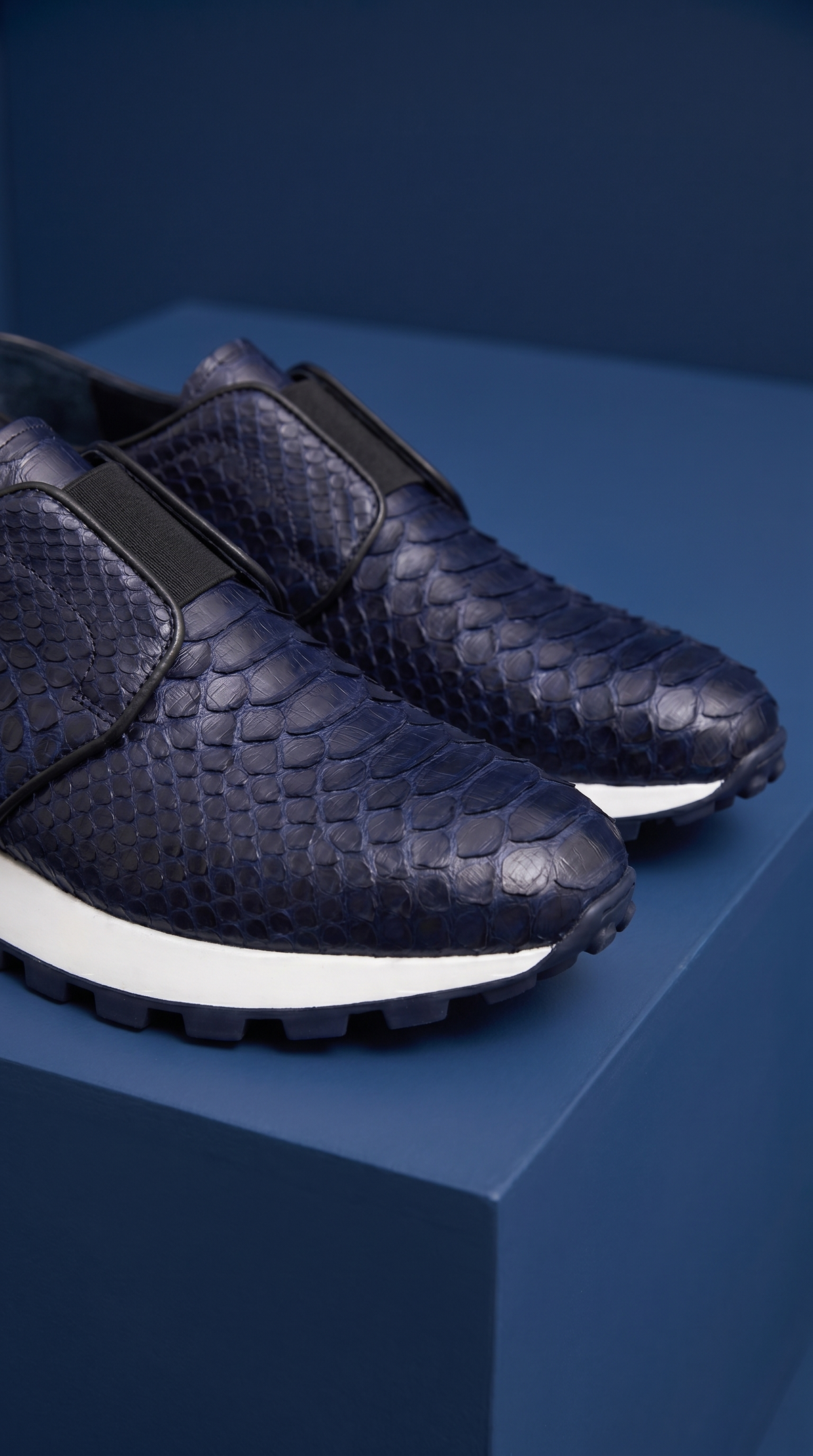 The Obsidian Navy Python Leather Men Sneaker