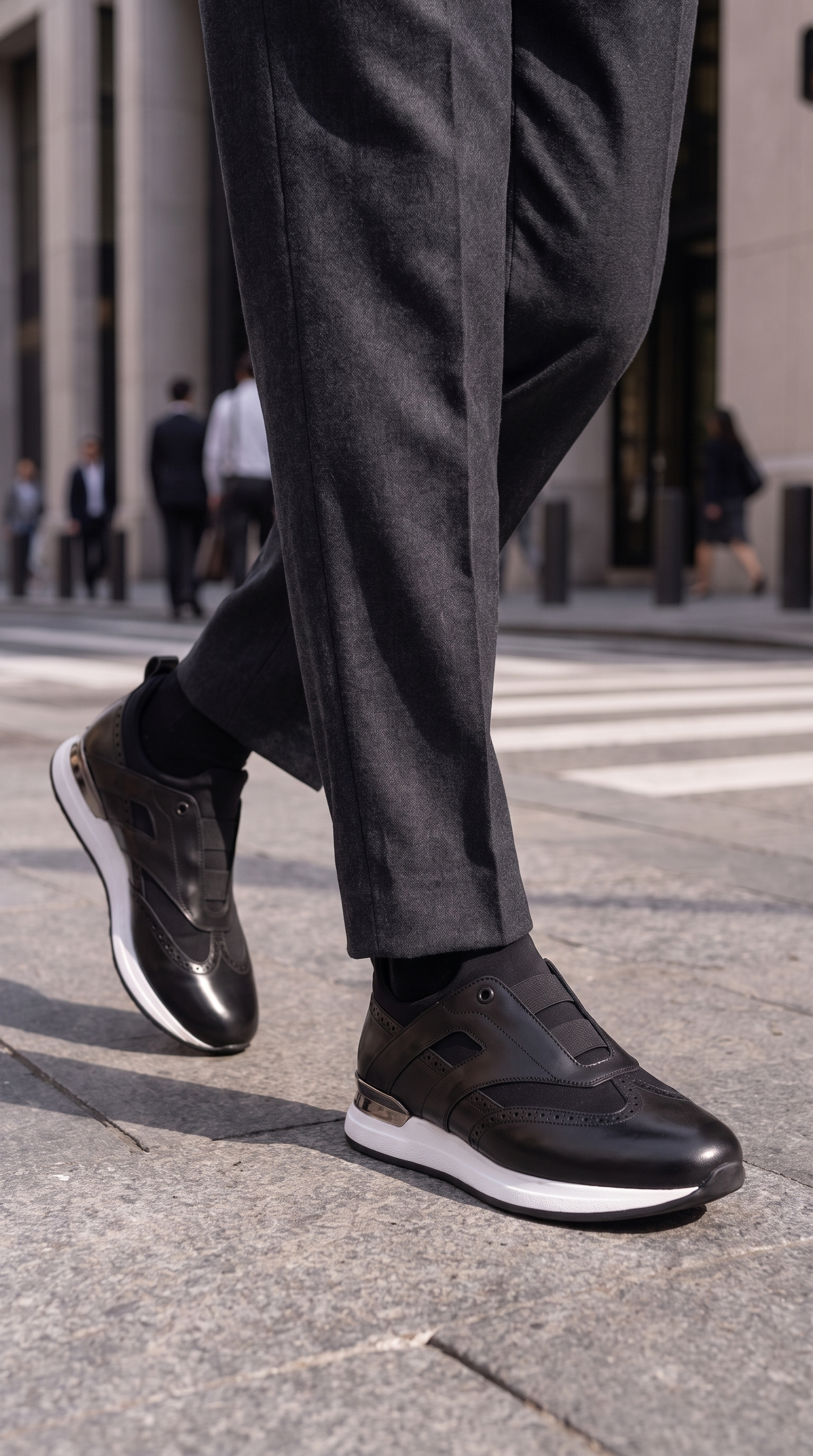The Arcadia Black Leather Men Sneaker