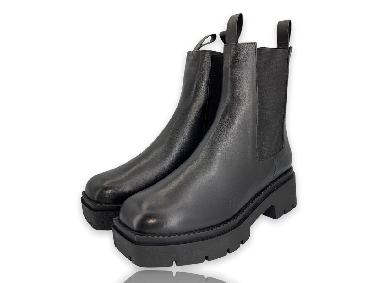 Vinci Leather The Olga Black Leather Boot FINAL SALE! – product view 2