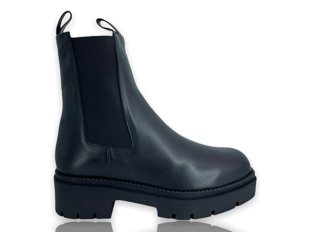 Vinci Leather The Olga Black Leather Boot FINAL SALE! – product view 1