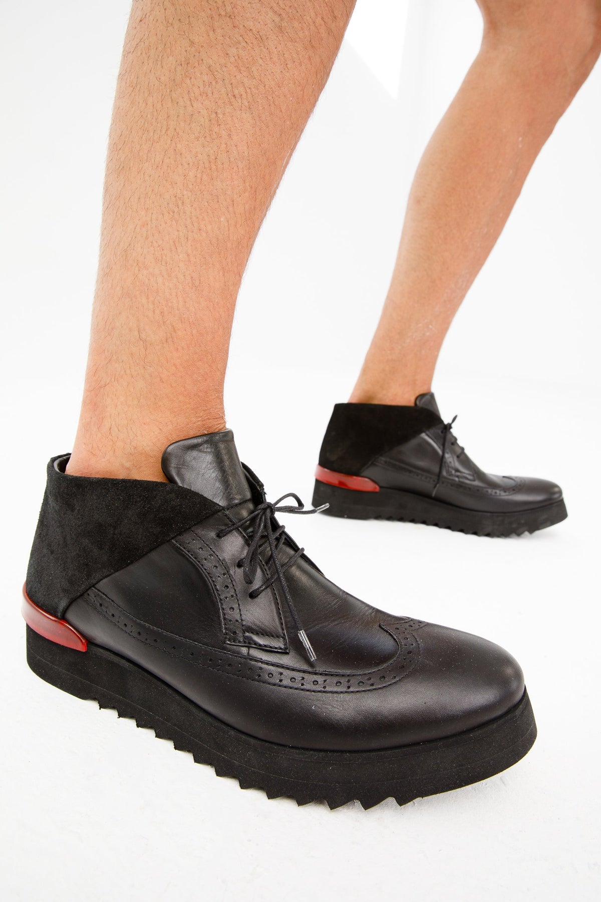 Vinci Leather The Kagan Black Wingtip Chukka Men Sneaker Boot – product view 2