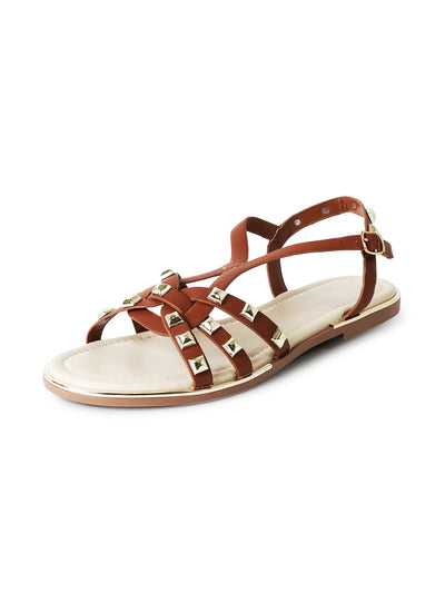 Jennifer | Brown