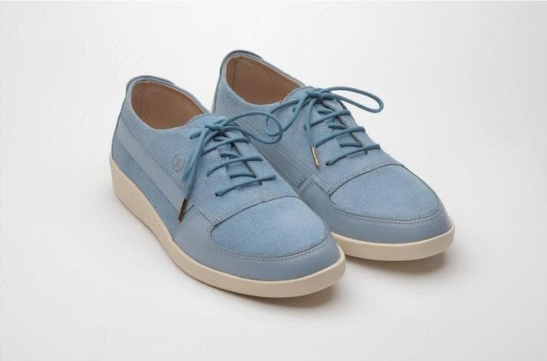Johnny Famous Bally Style Midtown Men’s Low Tops – Powder Blue Suede – Vintage 80s Vibe
