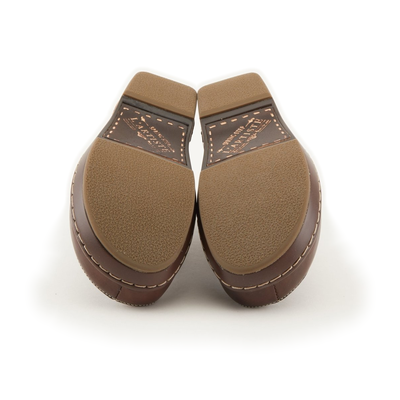 L'Artiste Burbank clogs in Brown, outsole view